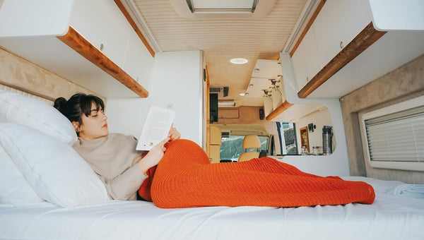 10 Tips for Decorating a Camper Van Feel More Homely