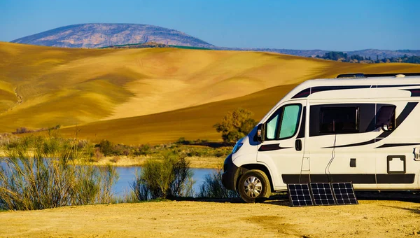 How To Charge RV Batteries? 5 Different Options